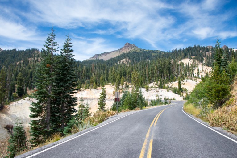 Mt Diller towering over some boiling mudpots and some yellowish sulphur staining at the "Sulphur Works"